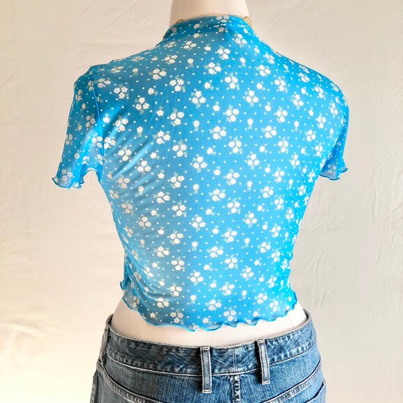 Retro BCBGeneration Sky Blue Baby Tee Crop Top Whimsigoth Floral Juniors Size L - Picture 6 of 9